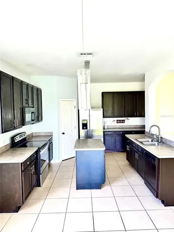 1944 The Oaks Boulevard Kissimmee FL 34746