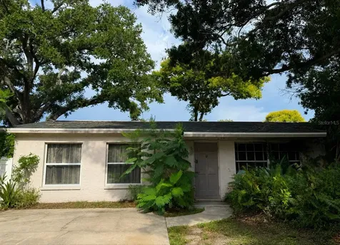 4620 47th Way N St Petersburg FL 33714
