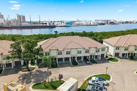 1027 Normandy Trace Road Tampa FL 33602