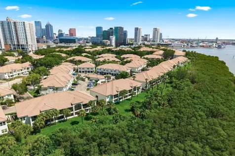1027 Normandy Trace Road Tampa FL 33602