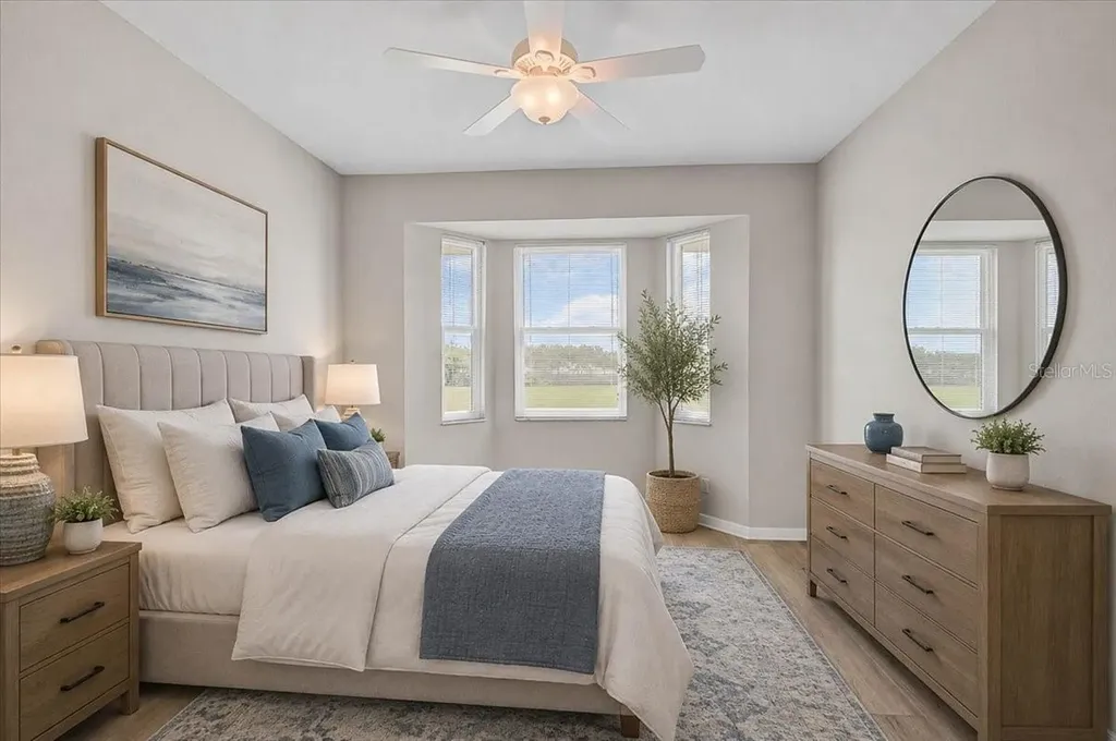 915 Fairwaycove Lane Bradenton FL 34212