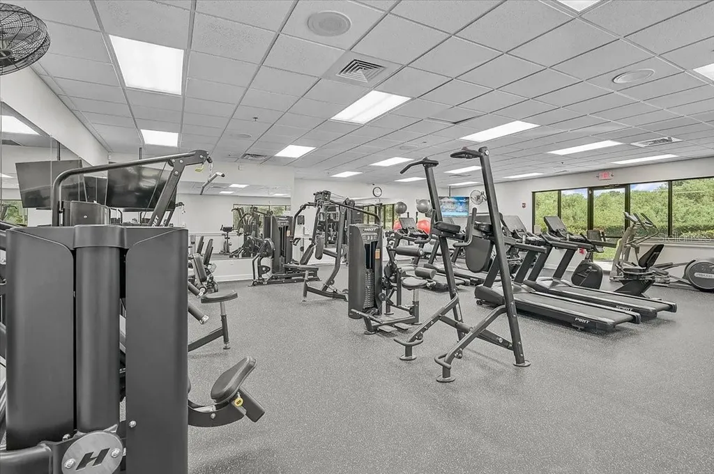 915 Fairwaycove Lane Bradenton FL 34212