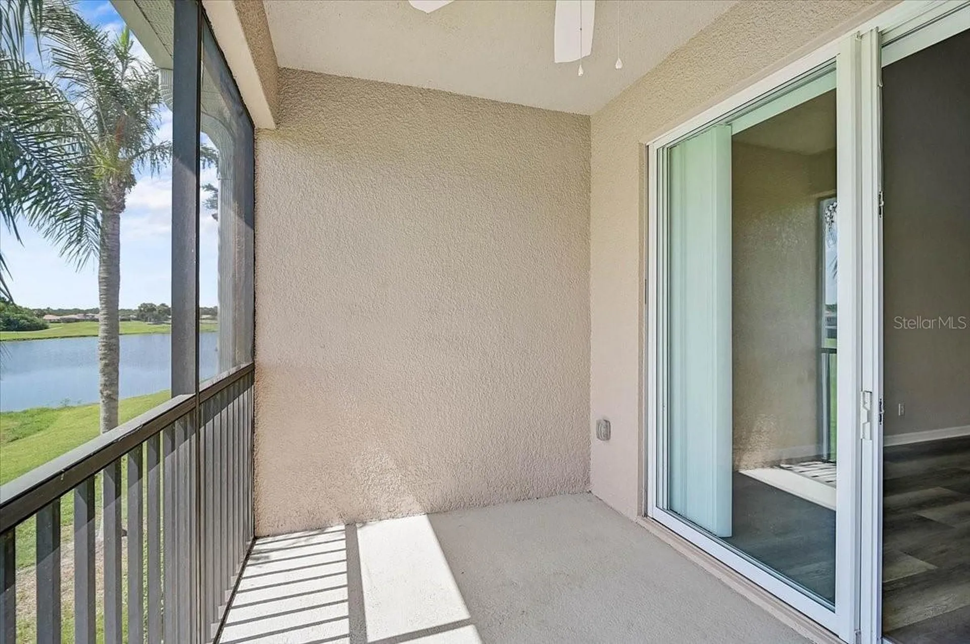 915 Fairwaycove Lane Bradenton FL 34212