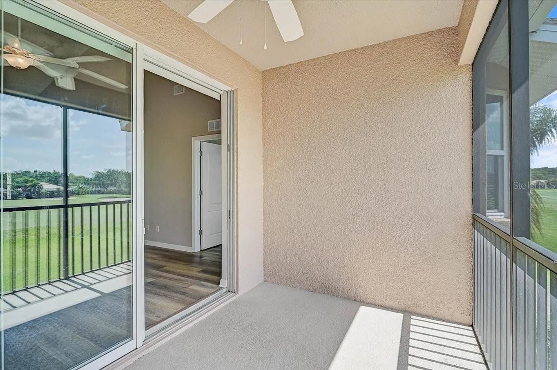 915 Fairwaycove Lane Bradenton FL 34212