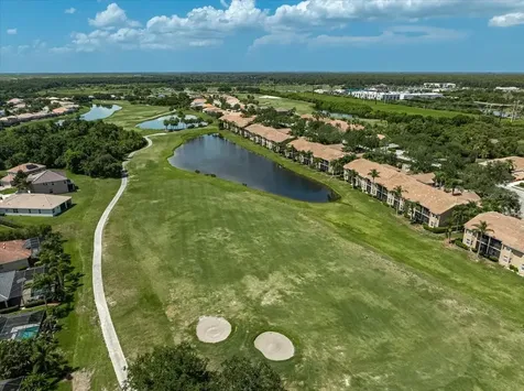 915 Fairwaycove Lane Bradenton FL 34212