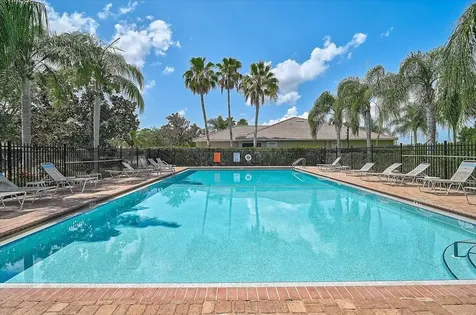 915 Fairwaycove Lane Bradenton FL 34212