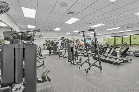 915 Fairwaycove Lane Bradenton FL 34212