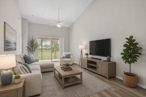 915 Fairwaycove Lane Bradenton FL 34212