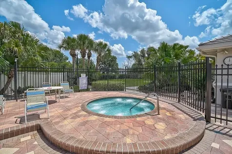 915 Fairwaycove Lane Bradenton FL 34212