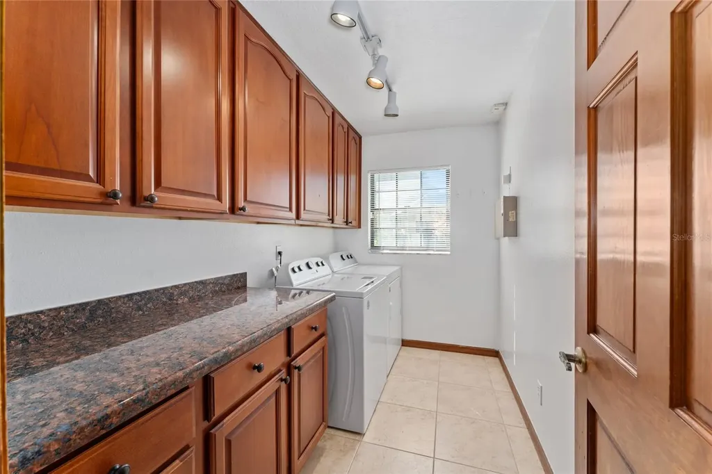 4464 Willow Wind Court Orlando FL 32835