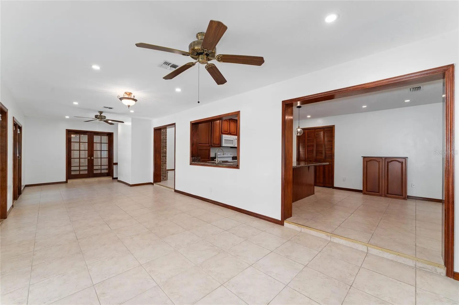 4464 Willow Wind Court Orlando FL 32835