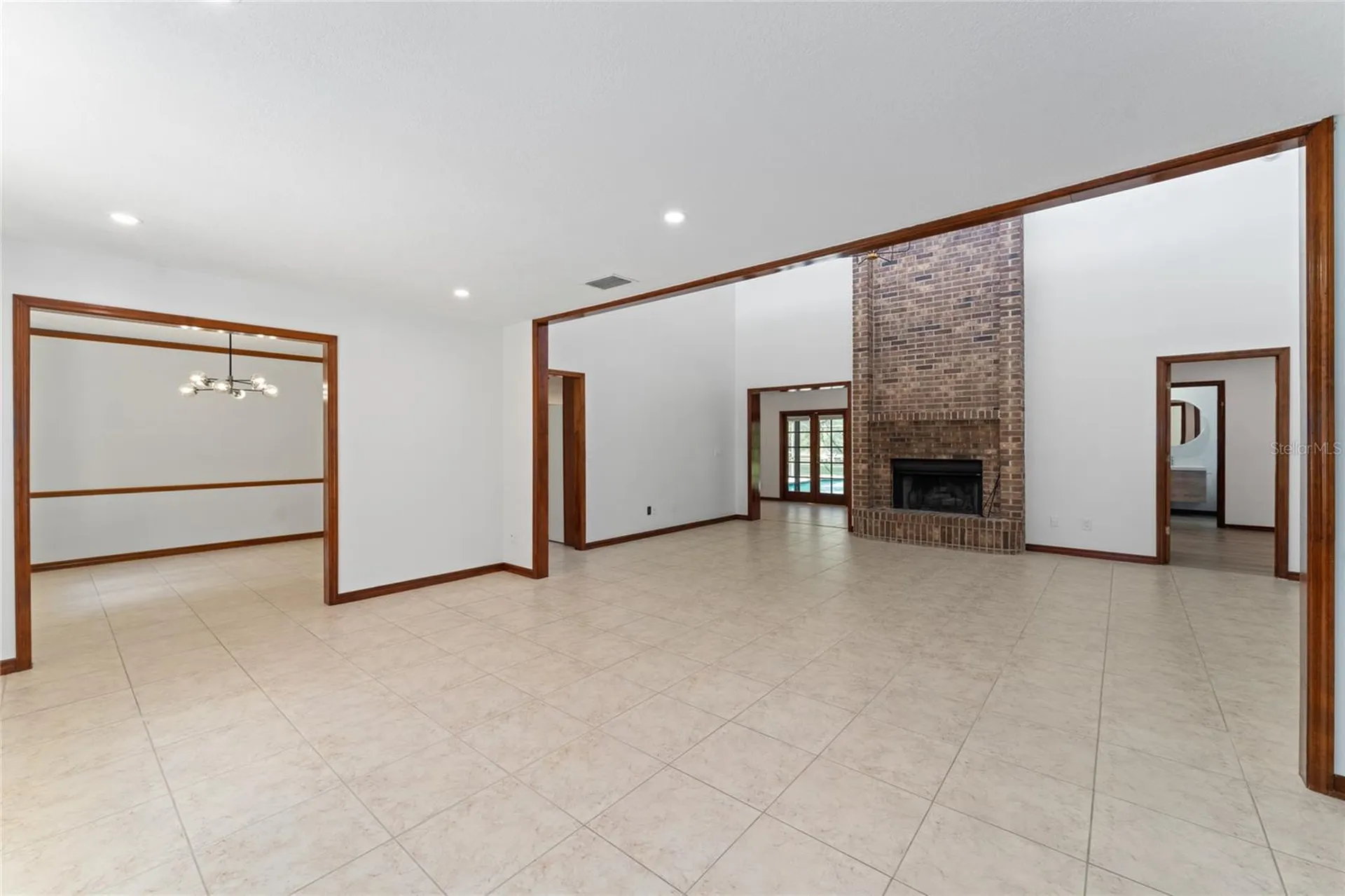 4464 Willow Wind Court Orlando FL 32835