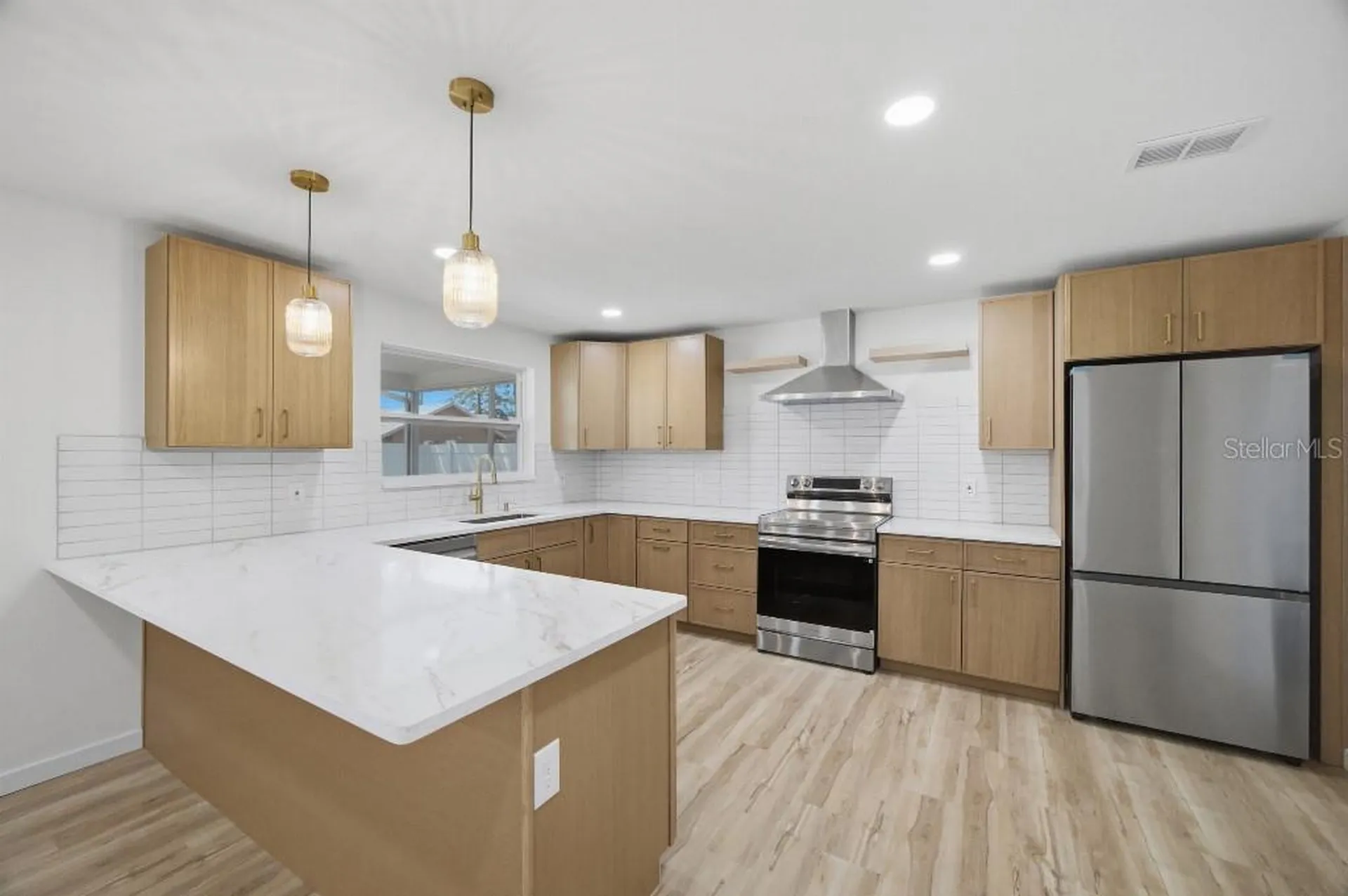 7520 20th Street N St Petersburg FL 33702