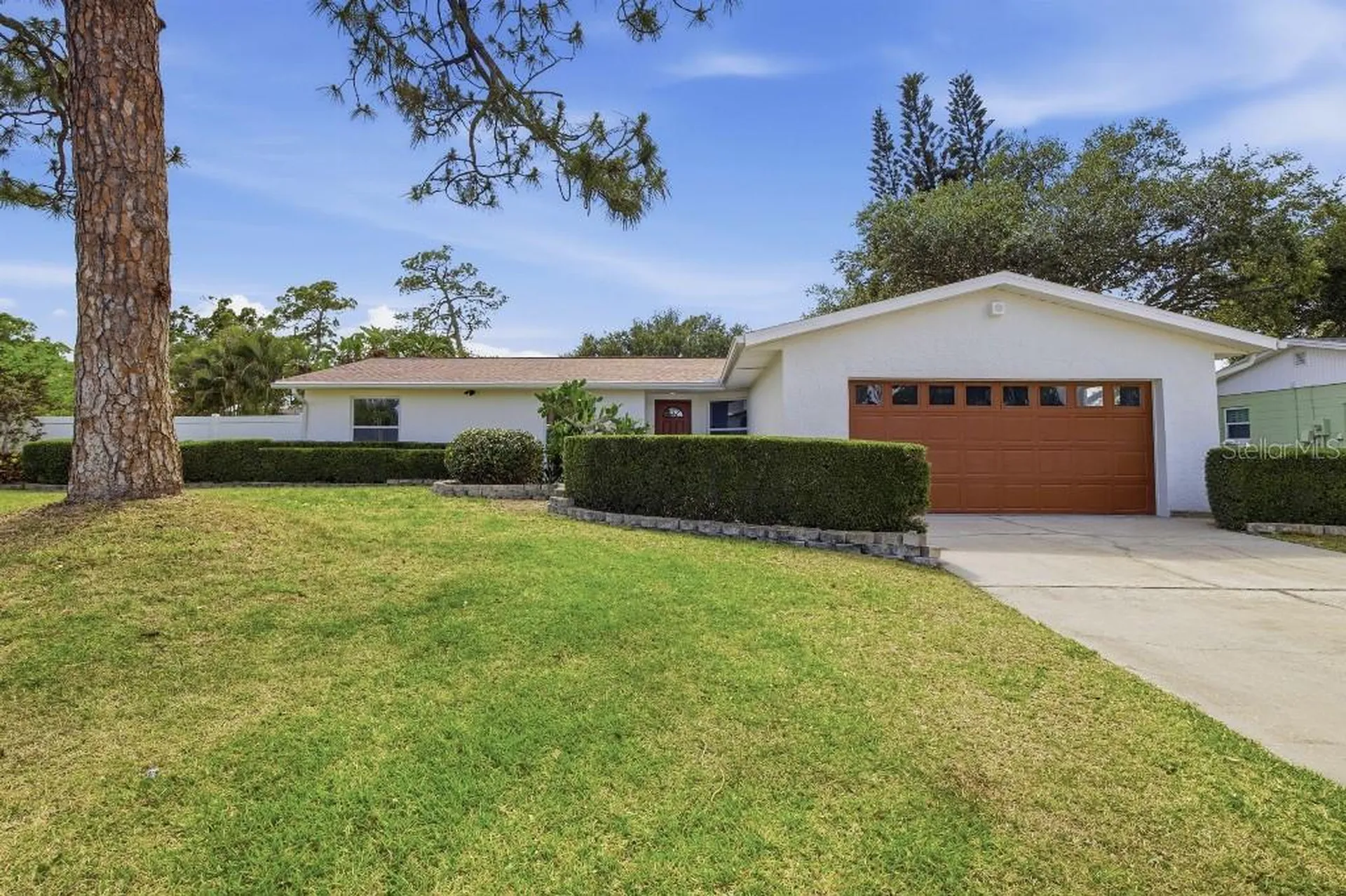7520 20th Street N St Petersburg FL 33702