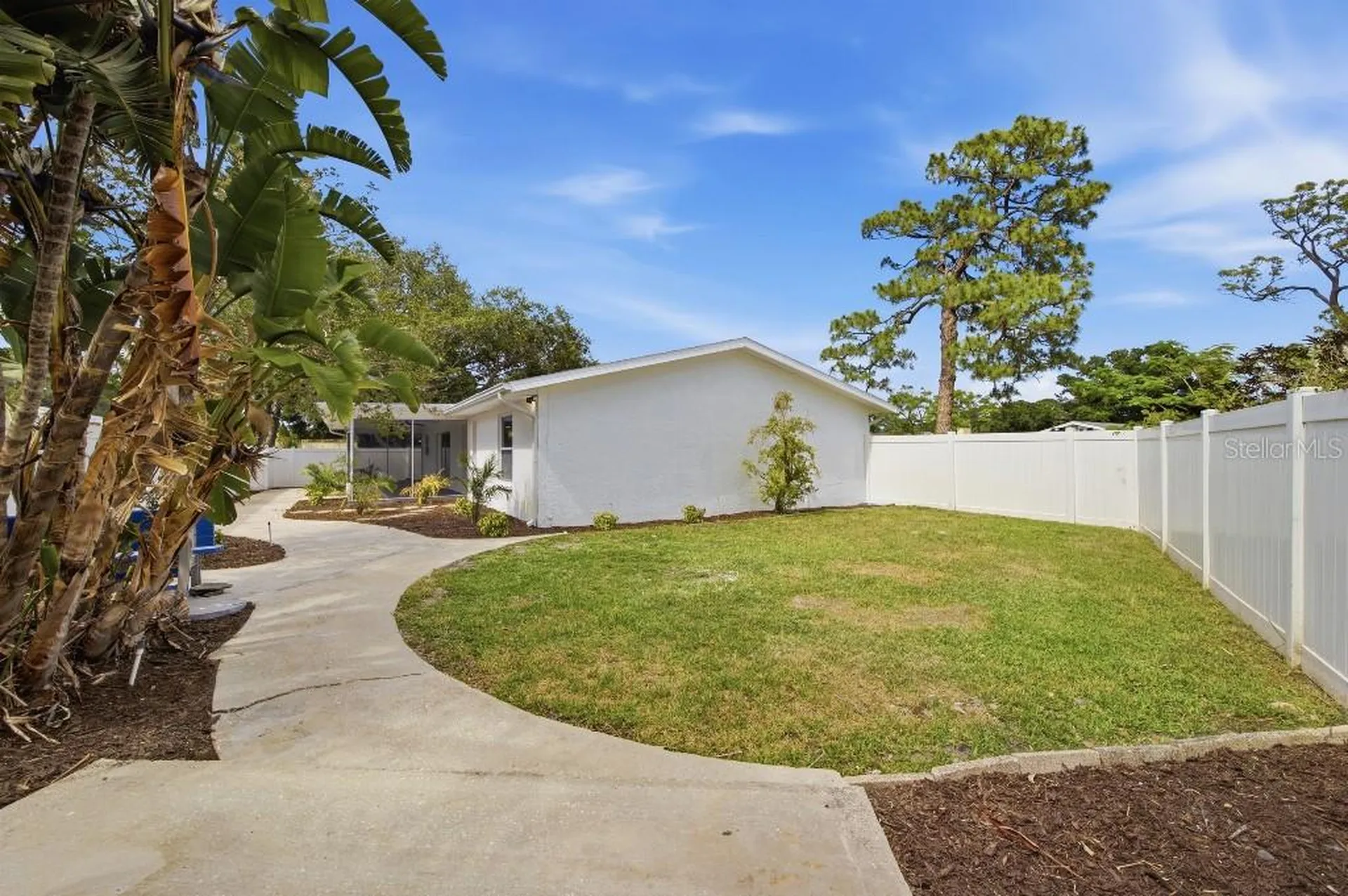 7520 20th Street N St Petersburg FL 33702