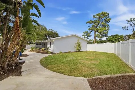 7520 20th Street N St Petersburg FL 33702