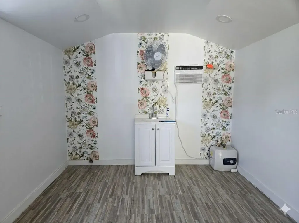 1865 15th Street Orange City FL 32763