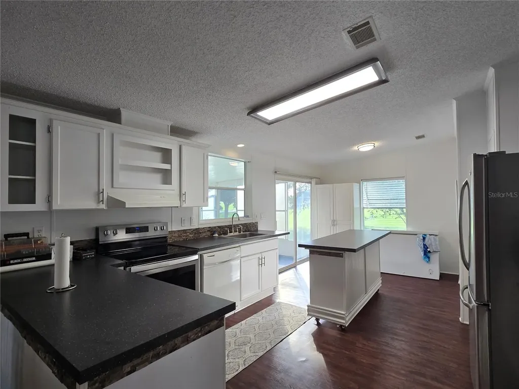 2827 Myrtle Oak Lane Zellwood FL 32798