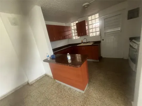 Calle 18 Bloque 23 Bayamon PR 00959