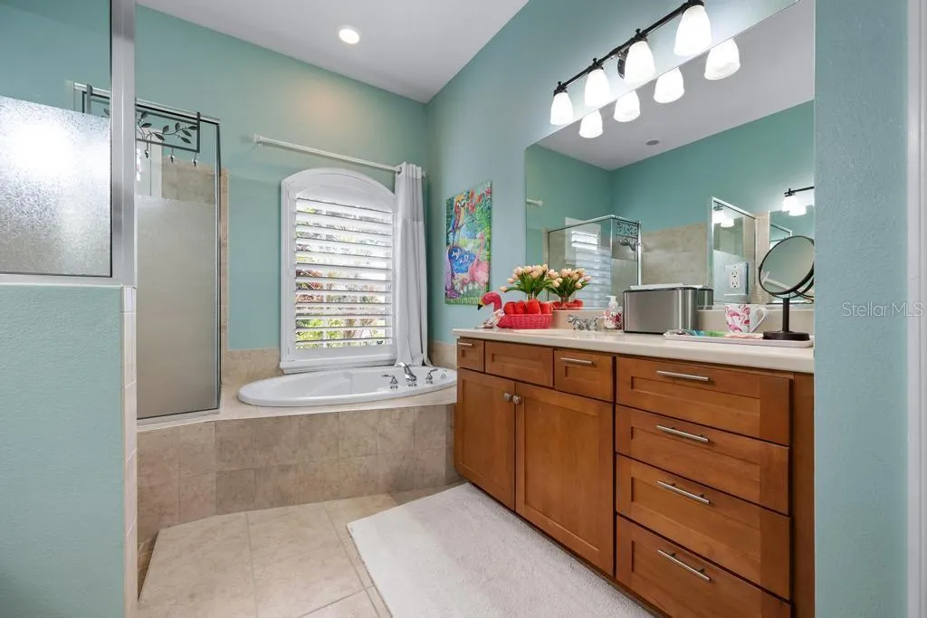 264 Dahlia Court Bradenton FL 34212