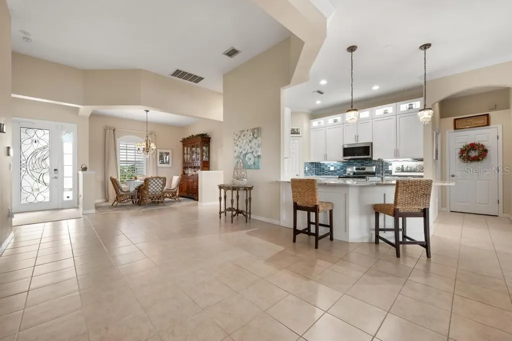 264 Dahlia Court Bradenton FL 34212