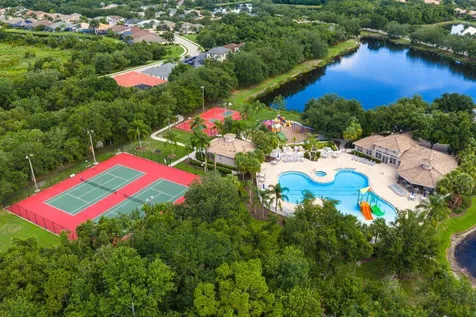 264 Dahlia Court Bradenton FL 34212