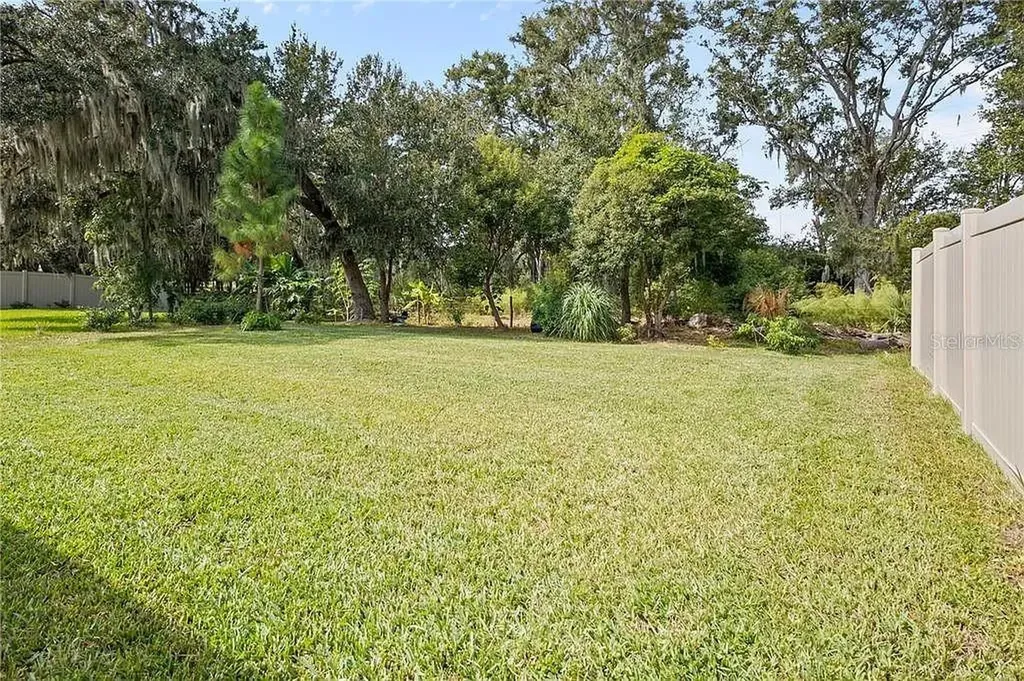 14654 Horse Trot Road Lithia FL 33547
