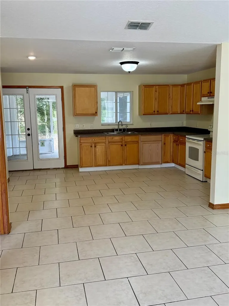 41 Pine Circle Ocala FL 34472