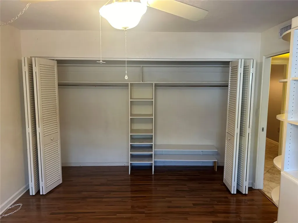 445 32nd Avenue N St Petersburg FL 33704