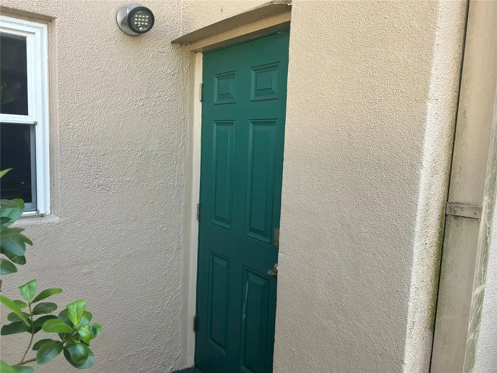 445 32nd Avenue N St Petersburg FL 33704
