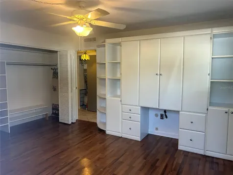 445 32nd Avenue N St Petersburg FL 33704