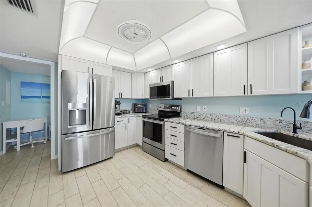 1 Colony Point Drive Punta Gorda FL 33950