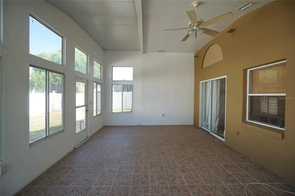 6921 Jamestown Manor Drive Riverview FL 33578