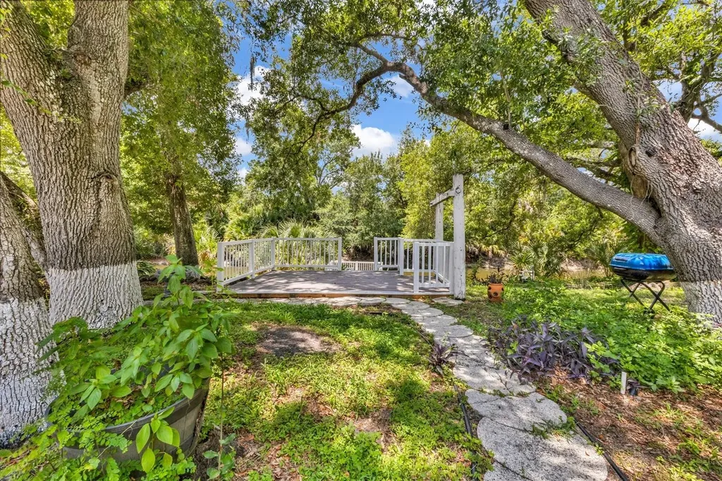 297 Flamingo Boulevard Port Charlotte FL 33954