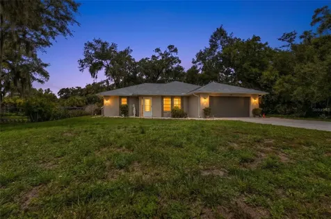 297 Flamingo Boulevard Port Charlotte FL 33954