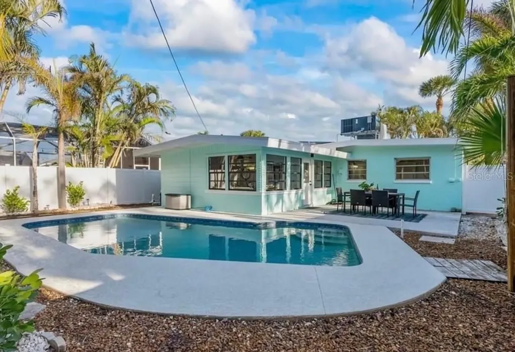 535 78th Avenue St Petersburg FL 33706