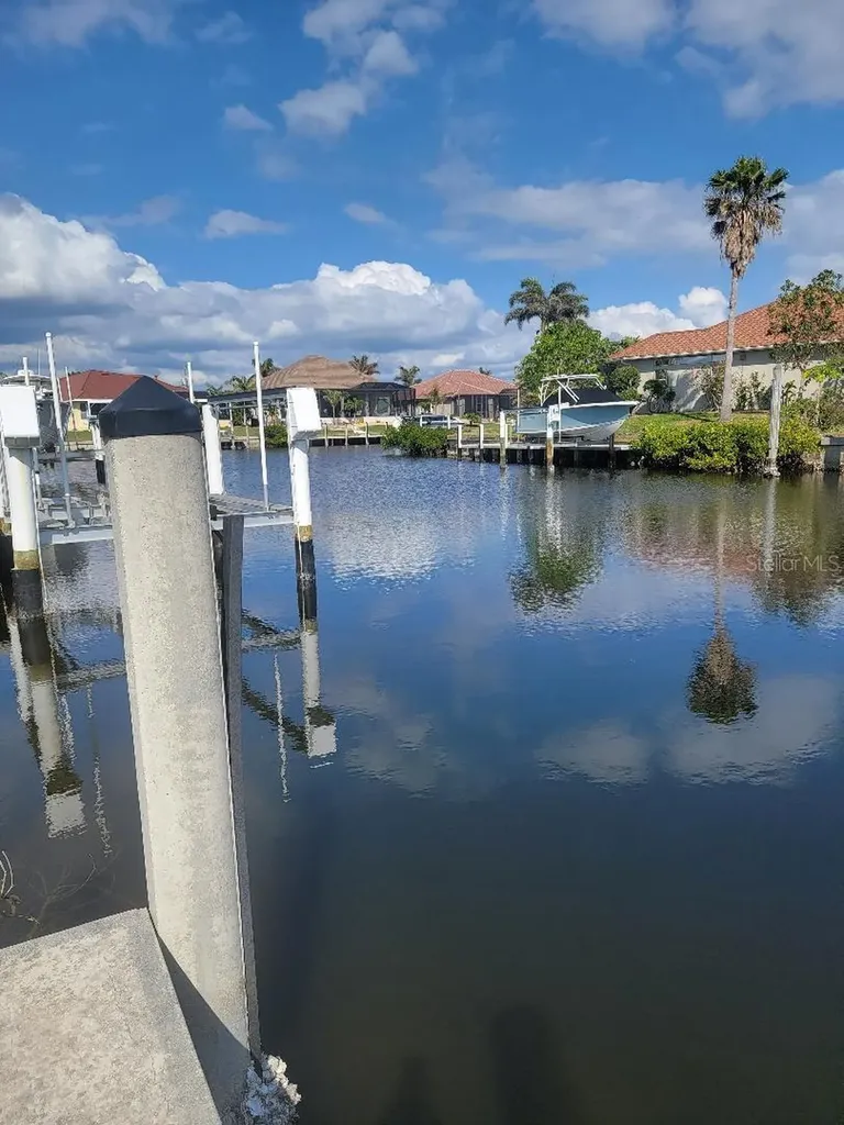 5038 Bal Harbor Boulevard Punta Gorda FL 33950