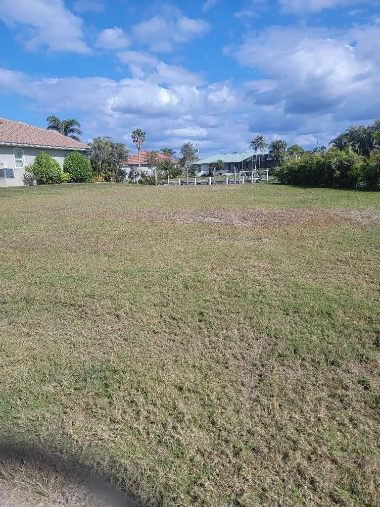 5038 Bal Harbor Boulevard Punta Gorda FL 33950