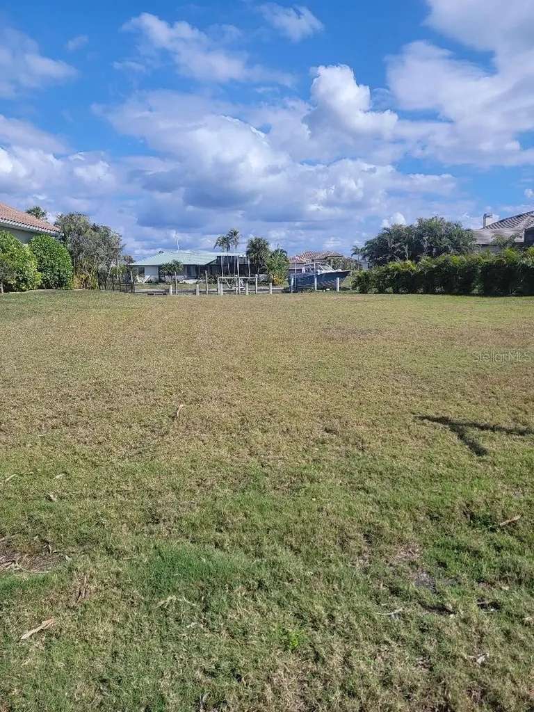 5038 Bal Harbor Boulevard Punta Gorda FL 33950