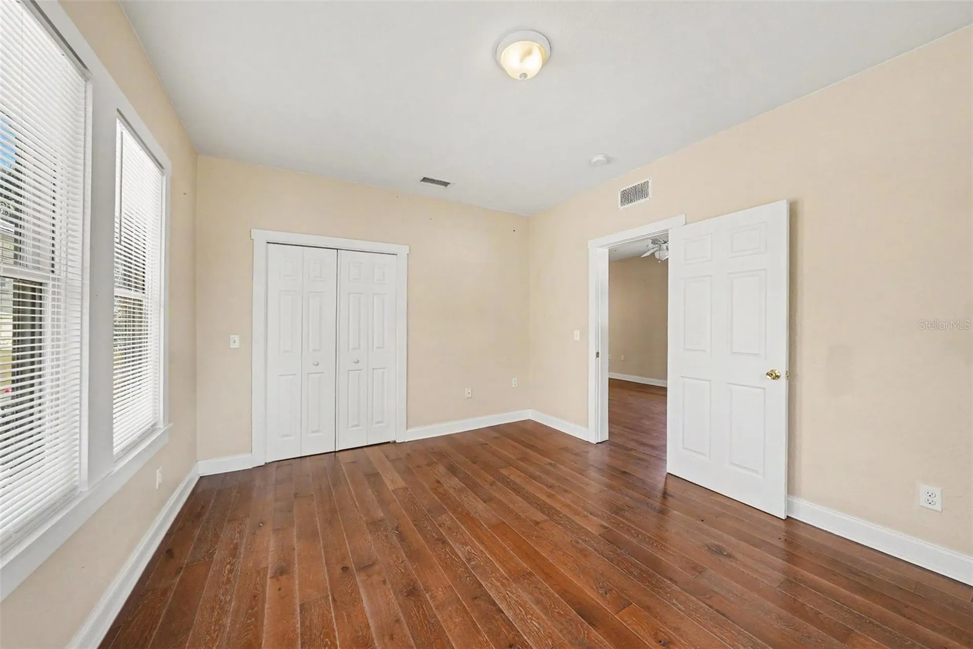 1601 E 15th Avenue Tampa FL 33605