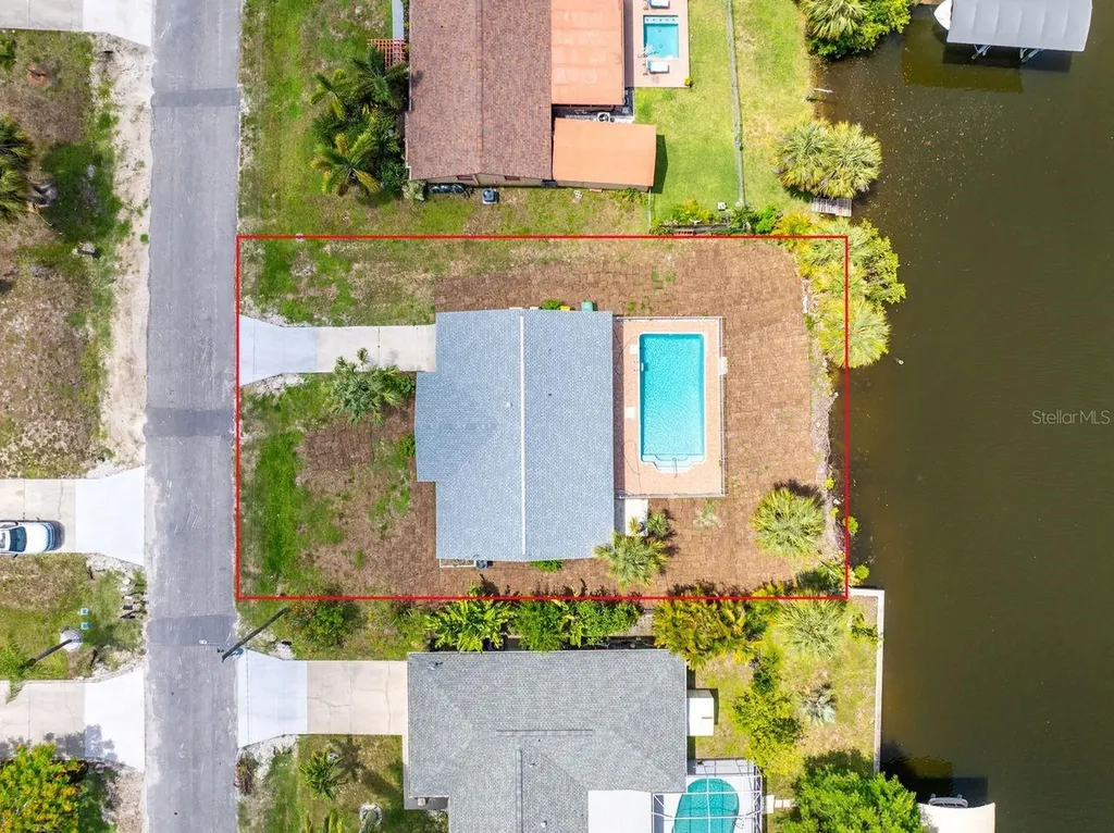 18321 Wolbrette Circle Port Charlotte FL 33948