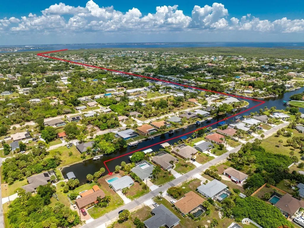 18321 Wolbrette Circle Port Charlotte FL 33948