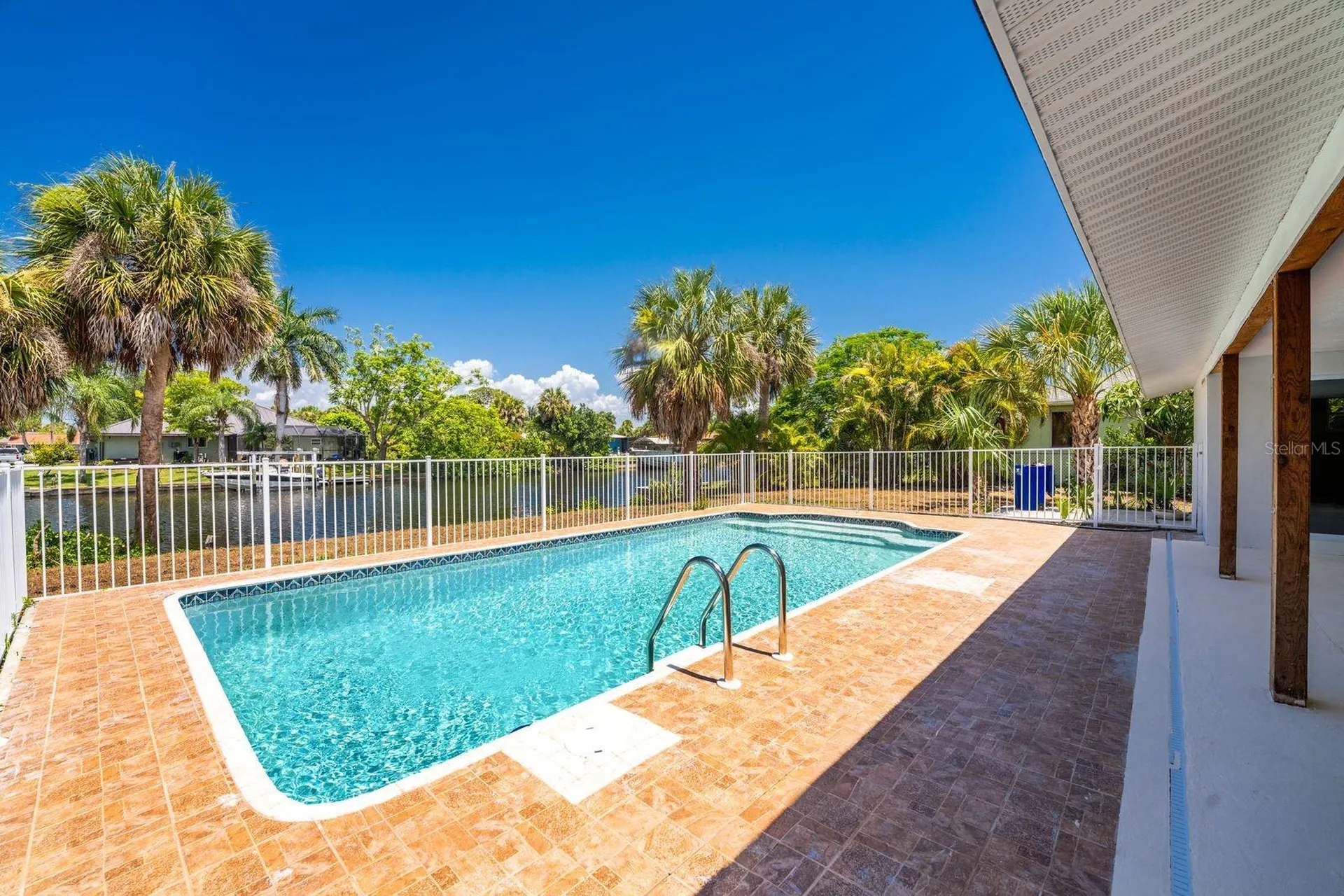 18321 Wolbrette Circle Port Charlotte FL 33948
