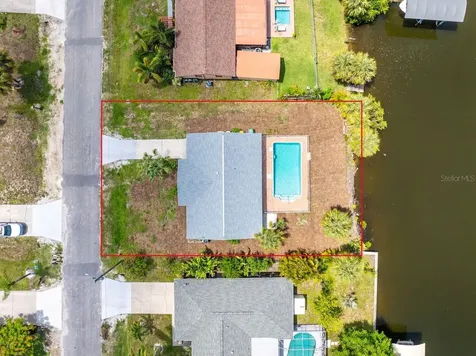 18321 Wolbrette Circle Port Charlotte FL 33948