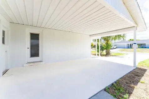 18321 Wolbrette Circle Port Charlotte FL 33948