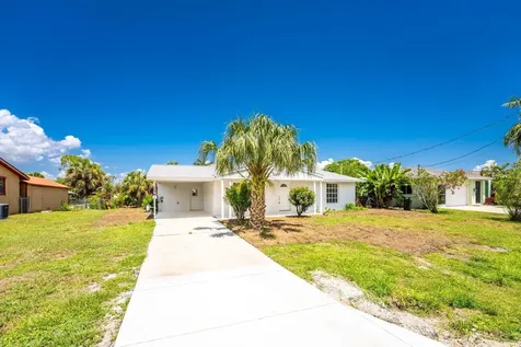 18321 Wolbrette Circle Port Charlotte FL 33948