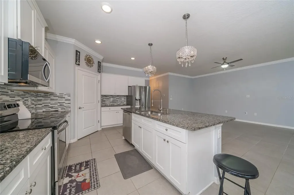 1092 Pipestone Place Wesley Chapel FL 33543