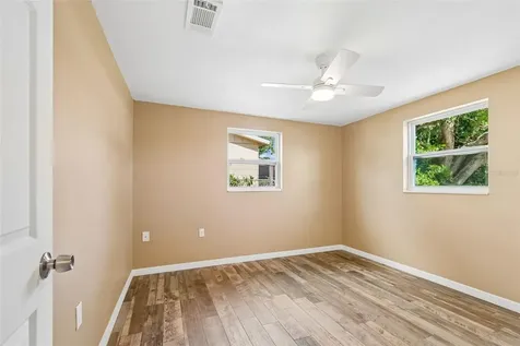5046 Farley Drive Holiday FL 34690