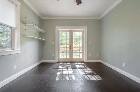 5207 N Suwanee Avenue Tampa FL 33603