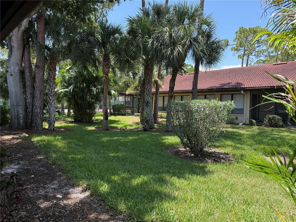 3637 Yellow Pine Court Sarasota FL 34238